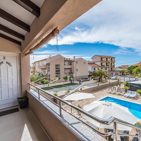 Nika & Karla * Bibinje