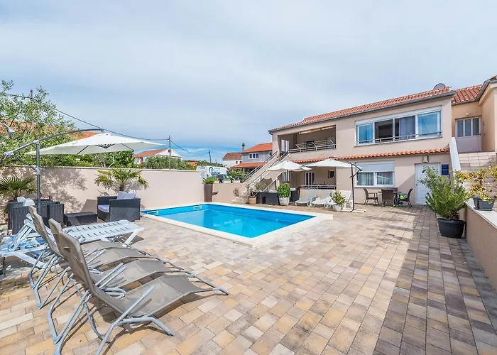 Nika & Karla * Bibinje