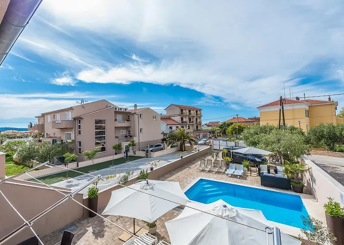 Nika & Karla Bibinje